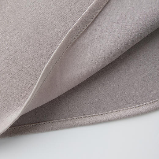 ROMI STUDIO“高贵优雅”哑光冰爽感手工敲边鱼尾半身裙 RWCSXG2703【现货】 商品图4