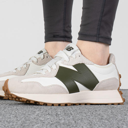 New Balance纽巴伦  327系列中性复古休闲鞋 商品图0