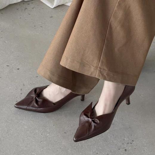 【预售5天】羊皮版意大利通勤真皮尖头5cm细高跟蝴蝶结浅口单鞋女鞋QQJ&JZ-1963 商品图0
