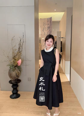 醋酸——羊毛连衣裙