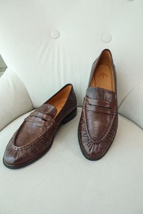 老钱极简褶皱真皮乐福鞋