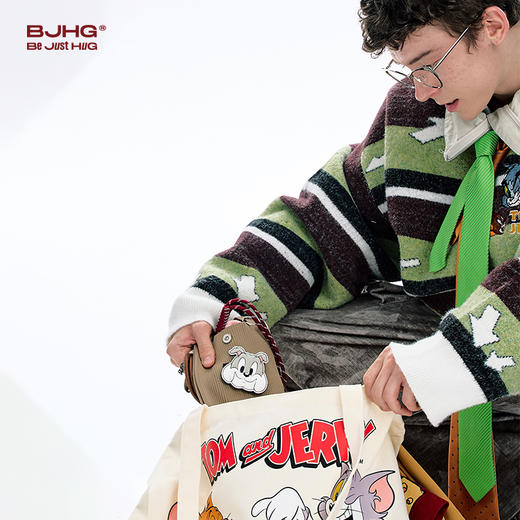 【猫和老鼠联名】BJHG不计后果贴贴手机包男女同款设计感百搭饰品 商品图3