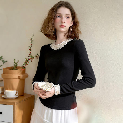 西遇珍珠点缀花边针织衫T恤女秋季修身显瘦内搭长袖打底衫V3151290 商品图4