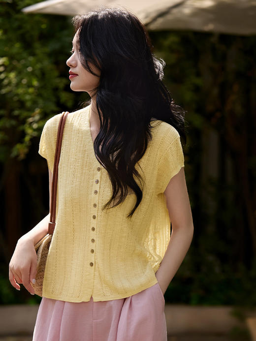 凉感多巴胺打褶小蛮腰V领小飞袖镂空短袖针织衫 商品图1