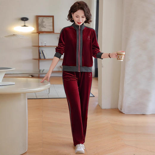 DL-BZ103妈妈装春秋款套装中老年女休闲运动两件套金丝绒休闲外套直筒裤 商品图2