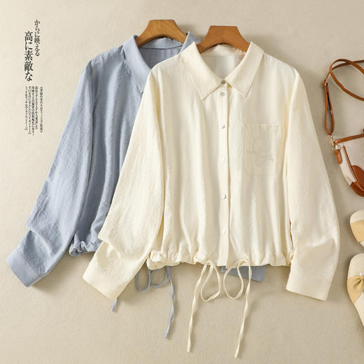 B108-6287秋季大码女装 奶皮衬衫·可调节抽绳宽松刺绣翻领上衣外套女 商品图3