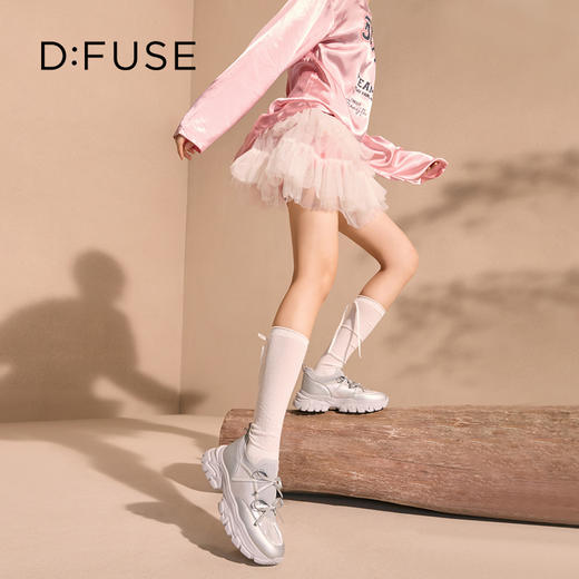 Dfuse迪芙斯2025秋季新款轻便厚底芭蕾舞鞋蝴蝶结增高老爹鞋透气休闲鞋DFD3112085 商品图0