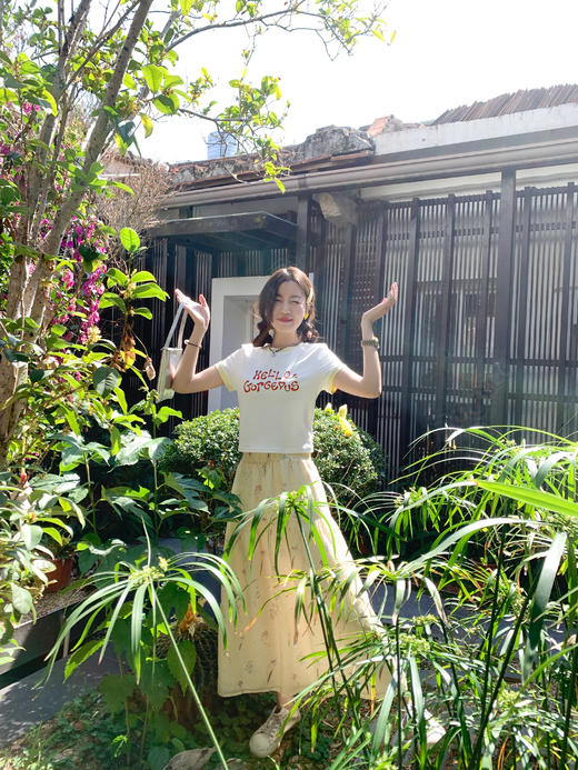 <曾小咸推荐>现货秒杀！最后一波 ！抢到赚到！设计感黄色边红色字母印花 日常99.99 立减50 秒杀49.99！ 商品图7