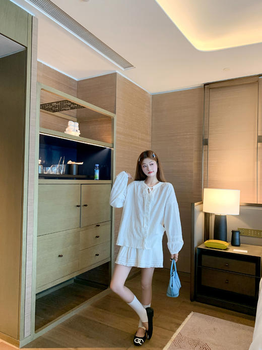 【169元任选2件】最后一波现货！花边长袖衬衫休闲通勤上衣 商品图11