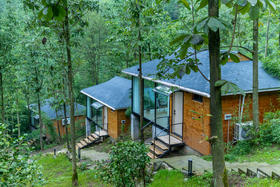 【都江堰龙池#272号民宿】10房独栋木屋，临溪靠山、虹口漂流旁、避暑来这里lksy