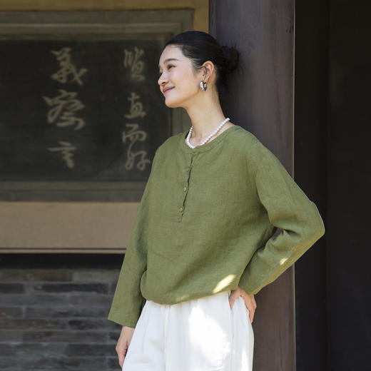 绽放572朵/重磅皱纹亚麻半开襟下摆抽绳设计感圆领长袖衬衫女秋季 商品图2