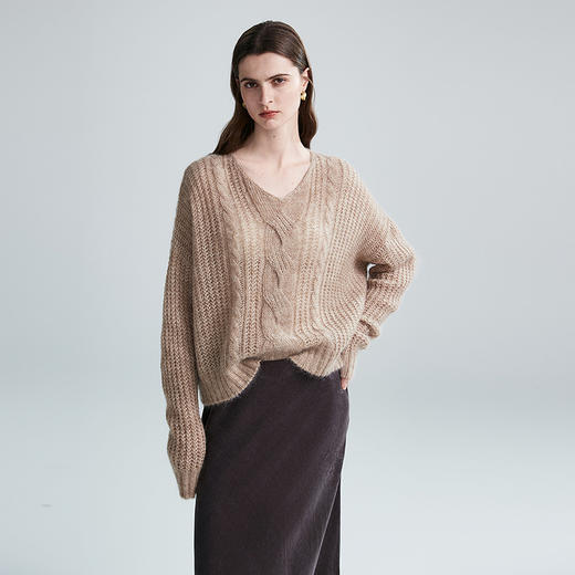 棉仓366605037-马海毛V领绞花毛衣 商品图0