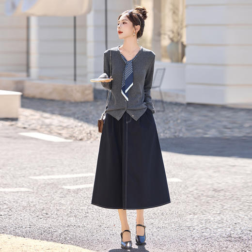 HR  YF2611系带收腰吊带裙两件套 商品图0