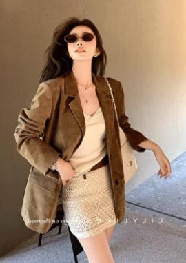 🔥被追着问链接 的秋日美拉德外套❗️复古控狂喜❗️【AUChris秋日美拉德外套老钱法式复古外套】🌸太有气质了 ✅版型适配各种身形，不管小个子、高个子，🌻能都能穿出“藏肉显比例 商品图6