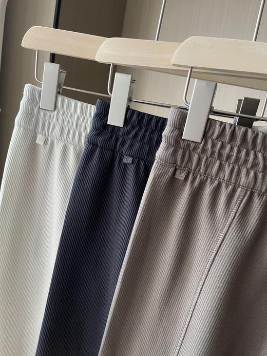 点此购买 lulu露露春秋季女士中腰罗纹直筒阔腿裤 ye 328894 商品图13