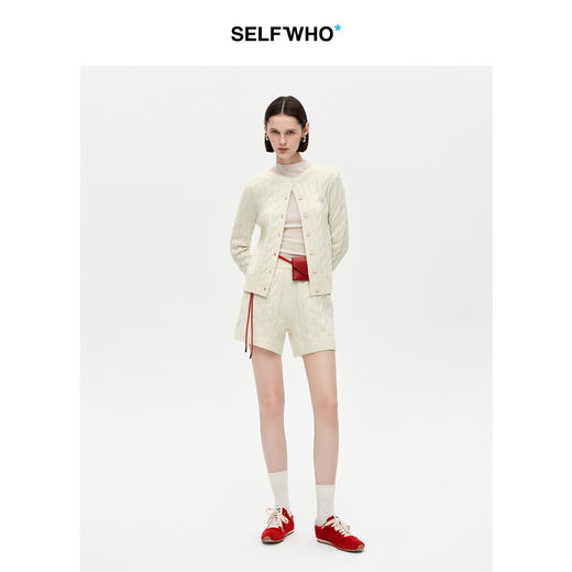 SELFWHO100%绵羊毛经典麻花肌理毛衣女2025冬季新款针织开衫外套 商品图1