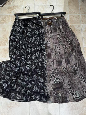 【门店同款】ENJOY秋季“光阴序语”腰果花配腰带长半裙 164900136