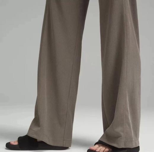 点此购买 lulu露露春秋季女士中腰罗纹直筒阔腿裤 ye 328894 商品图8