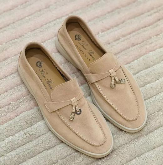 LP代工厂羊猄皮手抐牛筋底舒适乐福鞋 商品图13