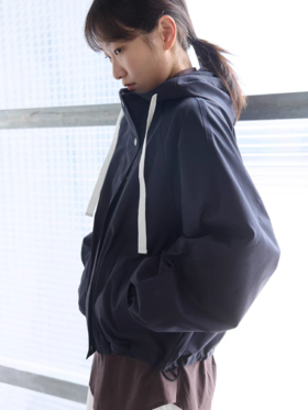 步履不停/5C23154C/小个子连帽外套