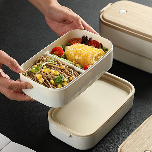 【超火木纹双层便当盒🔥】日式木纹双层便当盒 大容量午餐微波炉加热上班族 🔥大容量+微波炉加热，学生&上班族必备！ 商品图3