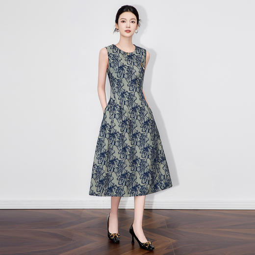 「高货wl」全新升级【铂金会员358/天猫479/差价121】(01236)洛诗琳重工烧花剪花连衣裙2025早秋新款收腰优雅背心裙女 商品图0