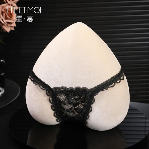 【情趣内衣】霏慕 免洗爱心露臀蝴蝶结蕾丝内裤7151 商品图5