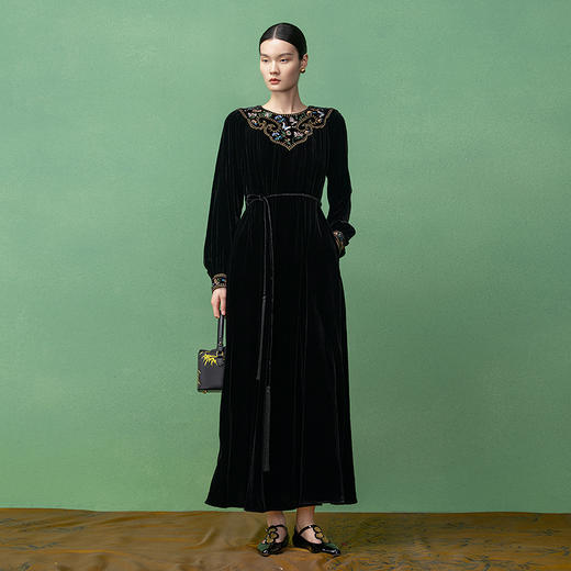【林栖设计小店】真丝丝绒连衣裙绣花腰带国风2025秋冬新款女1954046 商品图9