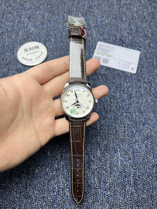 AF浪琴名匠月相系列 四针月相 名匠月相42mm 自动机械 男士腕表 商品图0