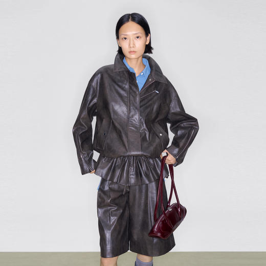 lost in echo2025早秋新款时髦复古机车风个性抽绳宽松皮夹克外套 商品图3