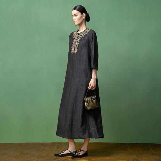 【林栖设计小店】【非遗香云纱】生活在左桑蚕丝连衣裙绣花钉珠2025秋季新款长裙女1953318 商品图2