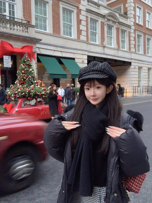 金蘑菇菇  冬日泡芙 新季yves羽绒服 / 三星90白鸭绒+山羊绒毛领 商品图4