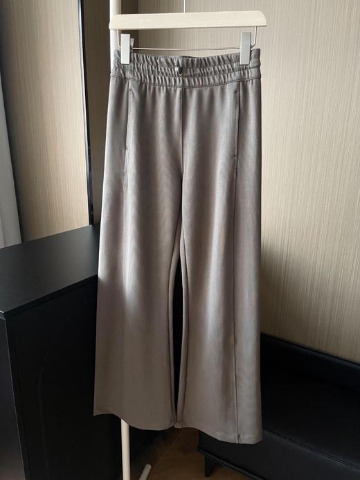 点此购买 lulu露露春秋季女士中腰罗纹直筒阔腿裤 ye 328894 商品图3