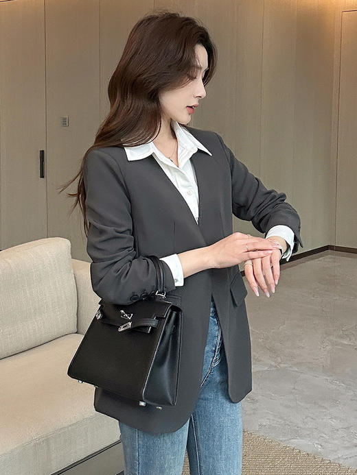 奢姿2025秋季新款气质无领一粒扣西服外套韩版休闲通勤小西装J93337008# 商品图1