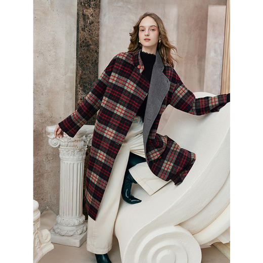 【暖冬内购】两三事梵高文艺暮色诗笺2025秋冬款刺绣两面穿羊毛呢外套女配围巾 商品图2