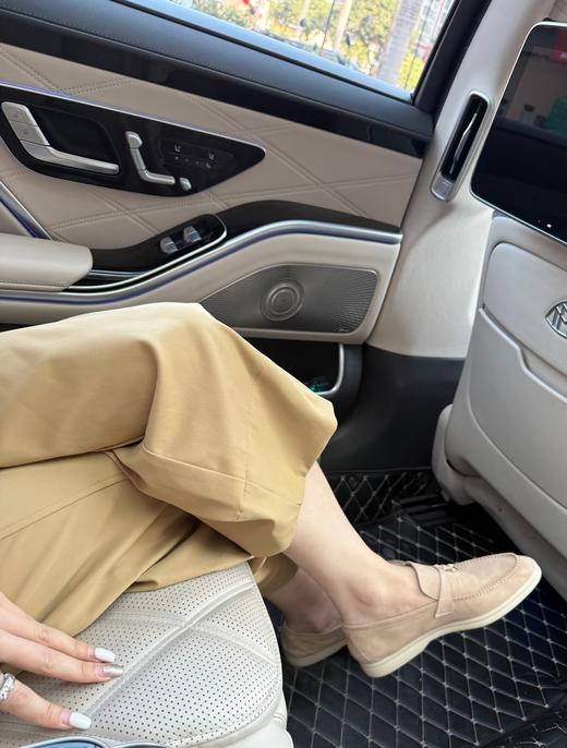 LP代工厂羊猄皮手抐牛筋底舒适乐福鞋 商品图9