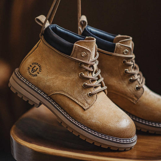 马登大黄靴秋季2025新款男士休闲中帮马丁靴子户外美式复古工装靴 商品图0