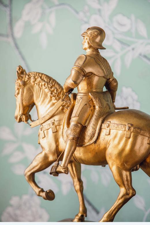 独角鹿西洋古董19世纪法国Barbedienne铸造工坊签名出品文艺复兴大师Andrea del Verrocchio创作青铜鎏金雕塑作品《Bartolomeo Colleoni 骑士塑像》 商品图2