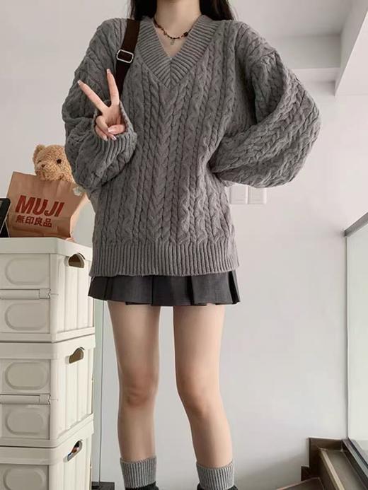 【孤品捡漏】G179灰色V领麻花针织毛衣-喜出 商品图0