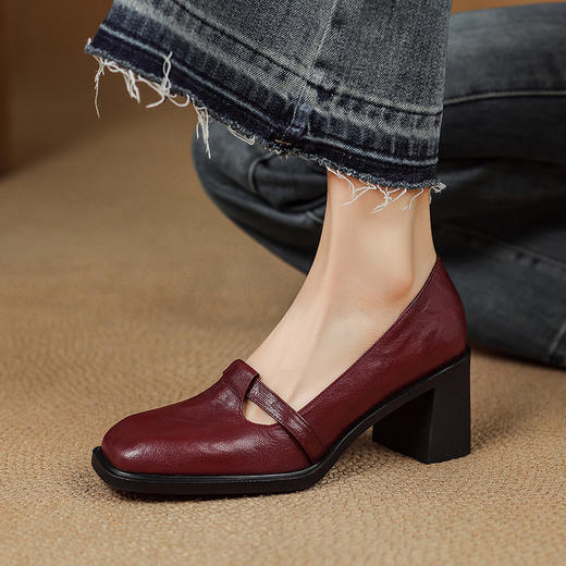 【预售5天】法式复古浅口单鞋，百搭粗跟厚底浅口中跟高跟鞋AA&Z826 商品图0