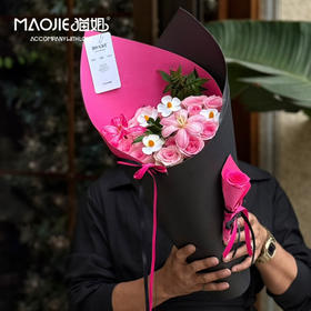 例外与偏爱花艺【爱意寄于玫瑰 · 浪漫终将不渝】（提前1天预定）