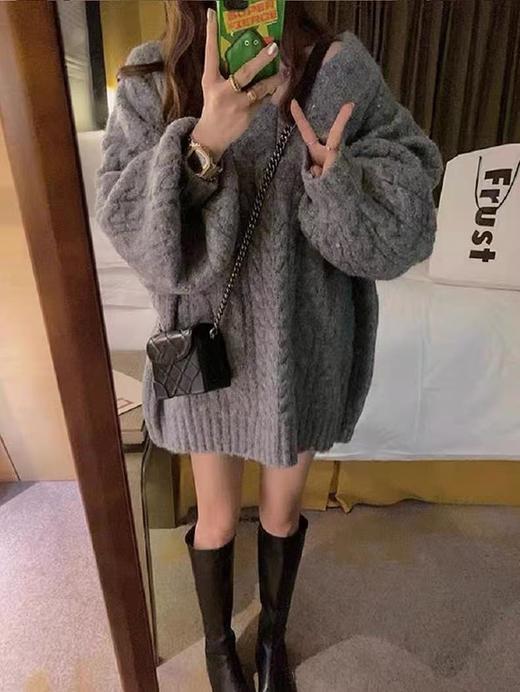 【孤品捡漏】G179灰色V领麻花针织毛衣-喜出 商品图2