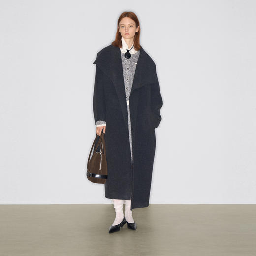 lost in echo2025早秋新款茧型大翻领纯羊毛保暖高级双面呢大衣 商品图0