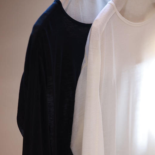 两色初剪羊毛薄T 商品图1