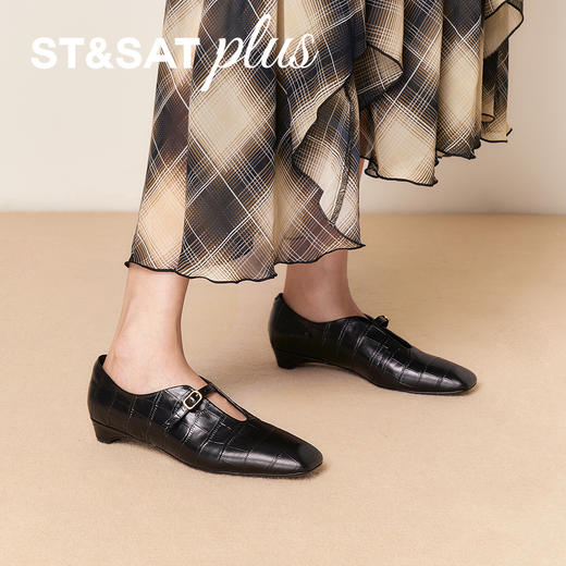 星期六英伦风气质金属扣低跟皮鞋SSD3111090 商品图0