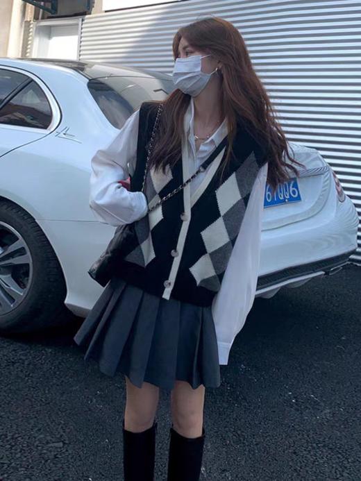 【孤品捡漏】G232黑色菱形格针织马甲-喜出 商品图1