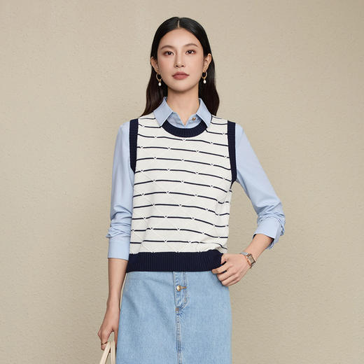「自」全新升级【铂金会员266/天猫359/差价93】(12036)洛诗琳气质菱纹撞色条纹针织马甲2025早秋圆领套头叠穿毛衣 商品图2