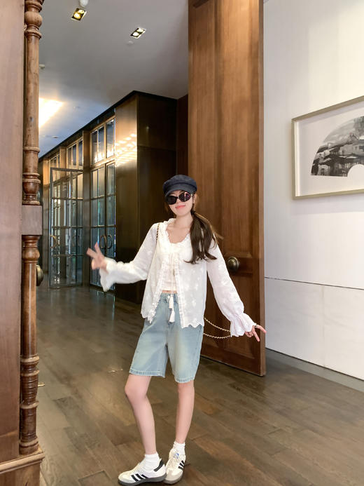 【149元任选2件】最后一波现货！温柔风法式花边喇叭袖衬衫 商品图8