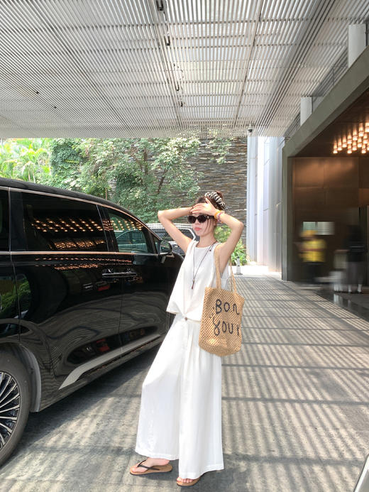 <曾小咸推荐>现货秒杀！最后一波 ！抢到赚到！简约休闲背心裤子两件套 日常259.99 立减100 秒杀159.99！ 商品图7