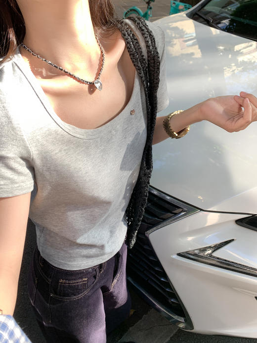 <曾小咸推荐>现货秒杀！最后一波 ！抢到赚到！3色针织修身短袖 日常89.99 立减50 秒杀39.99！ 商品图14